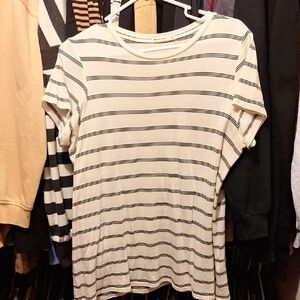 Marine Layer White and Gray Relaxed Short Sleeve Tee